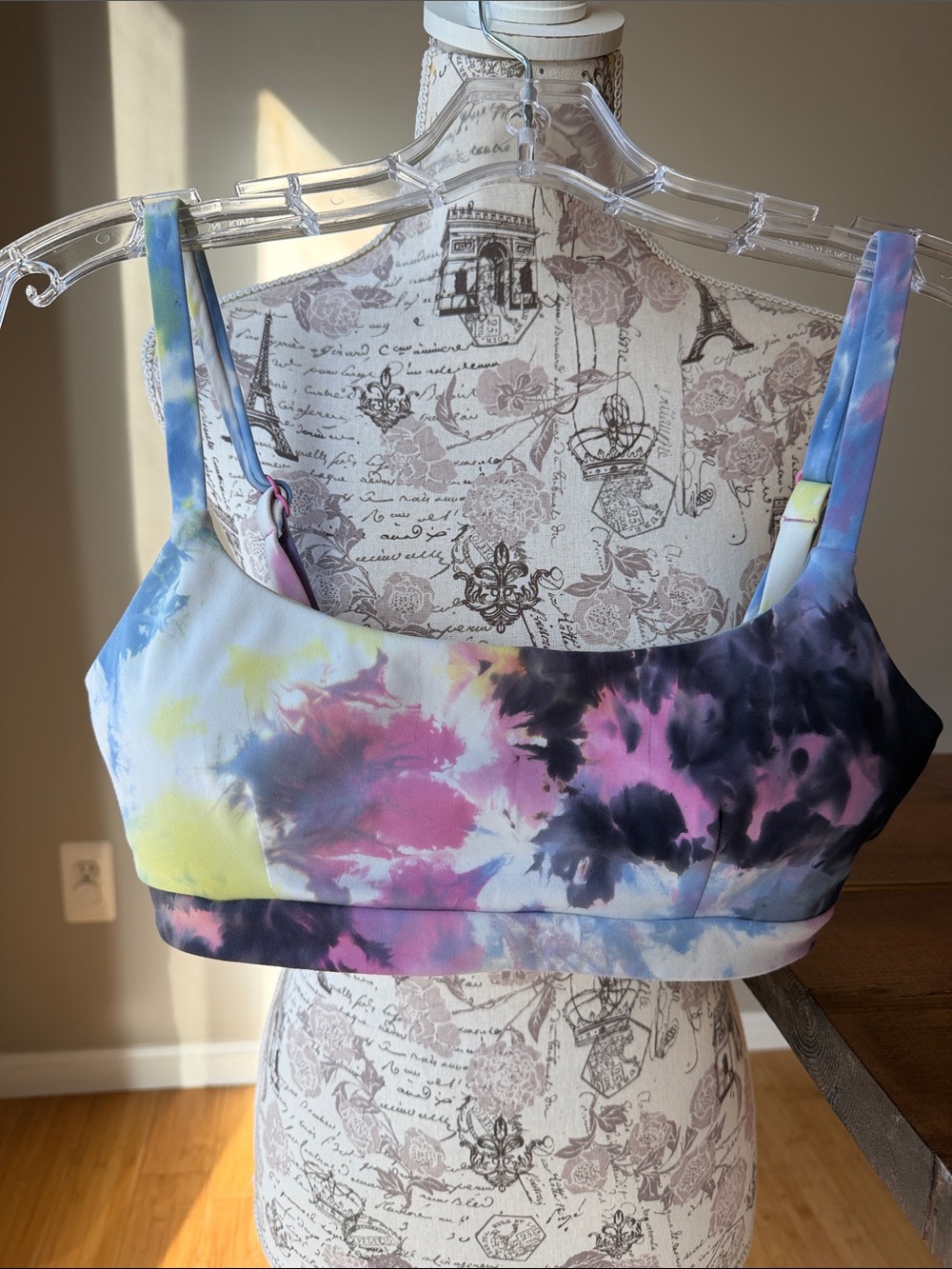 Balance Athletica Vitality Ignite Bra Trooical Storm Tie Dye Colorway Rare